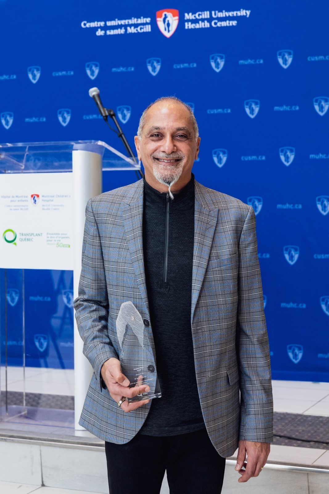 Le Dr Sam Shemie remporte le Grand Prix de Transplant Québec