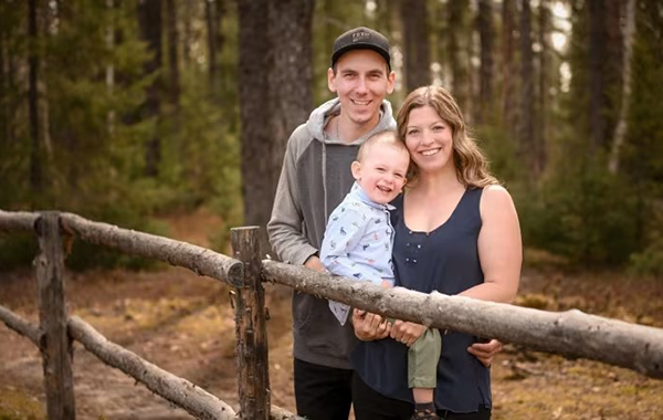Une jeune femme atteinte d'un cancer rare attend que la RAMQ finance un essai clinique à l'extérieur de la province