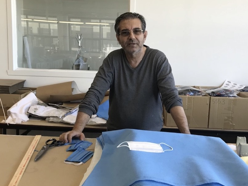 M. Raffi Frengul, président de Ranaco Pelli, qui a d’abord fait confectionner un prototype, entièrement réalisé avec les wrappers.
